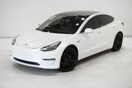 2020 Tesla Model 3 Long Range