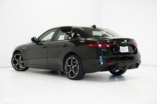 2022 Alfa Romeo Giulia Veloce