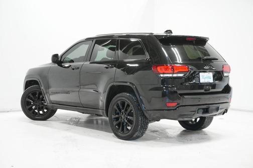 2022 Jeep Grand Cherokee Altitude