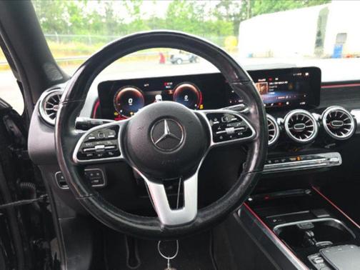 Black 2023 Mercedes-Benz GLB 250 4MATIC