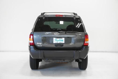 2004 Jeep Grand Cherokee Laredo
