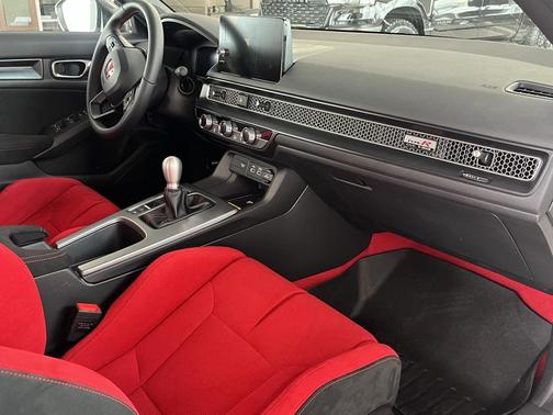 2024 Honda Civic Type R Base