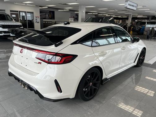 2024 Honda Civic Type R Base