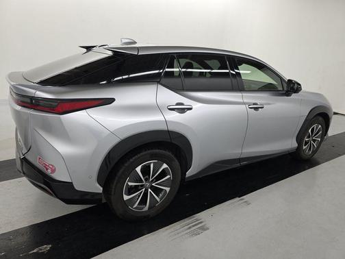 2023 Lexus RZ 450e 450e Premium