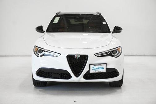 2022 Alfa Romeo Stelvio Ti