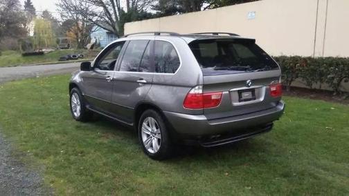 2005 BMW X5 4.4i