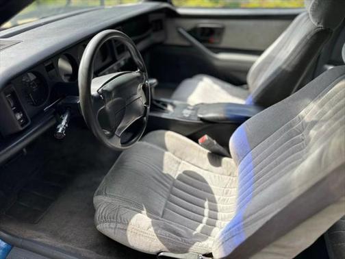 1992 Pontiac Firebird Base 2dr Hatchback