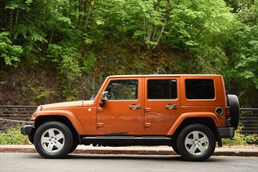 2010 Jeep Wrangler Unlimited Sahara