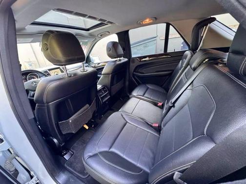 2015 Mercedes-Benz M-Class 4MATIC