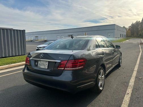 2016 Mercedes-Benz E-Class E 350 4MATIC Sedan 4D