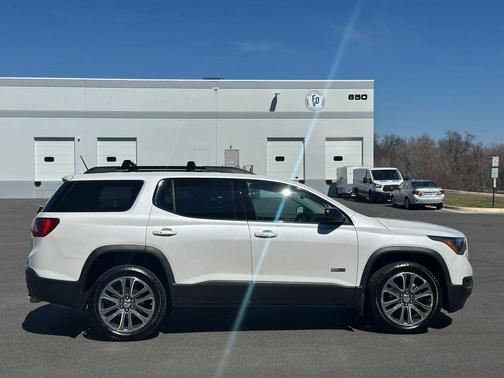 2018 GMC Acadia SLT-1