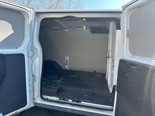 2015 Ford Transit-150 Base