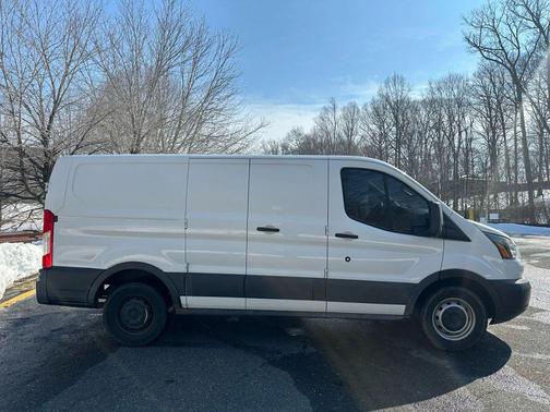 2015 Ford Transit-150 Base