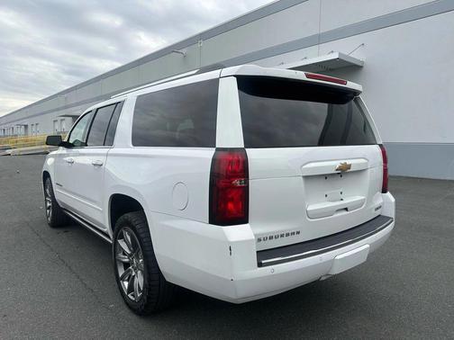 2018 Chevrolet Suburban Premier