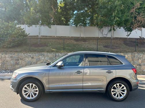 2015 Audi Q5 2.0T Premium Plus