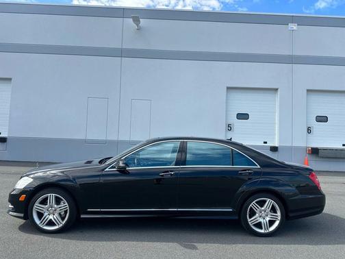 2013 Mercedes-Benz S-Class 4MATIC