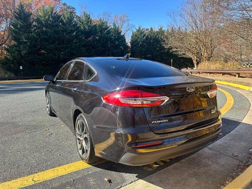 2020 Ford Fusion SEL