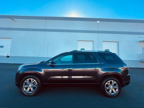 2016 GMC Acadia SLT-1