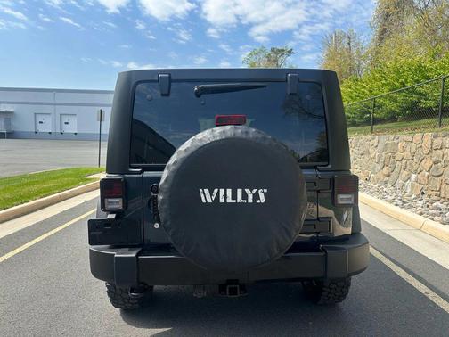 2018 Jeep Wrangler JK Unlimited Willys Wheeler W