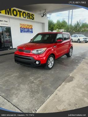 Inferno Red 2018 Kia Soul +