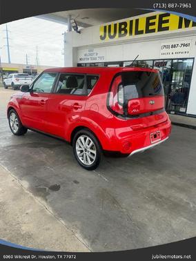 Inferno Red 2018 Kia Soul +