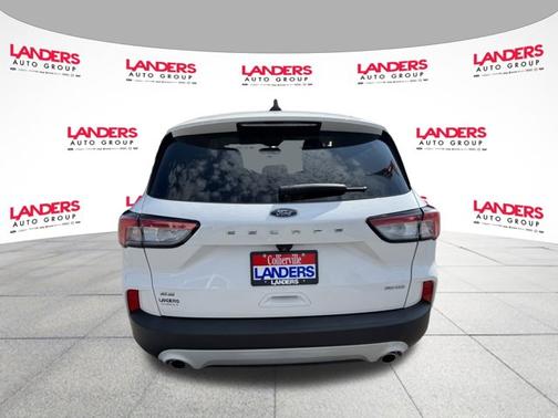 2021 Ford Escape SE
