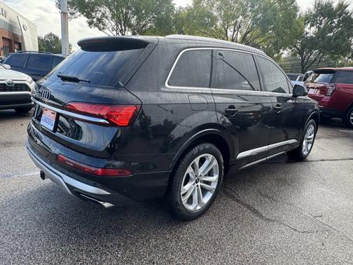 2025 Audi Q7 45 QUATTRO PREMIUM