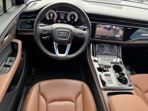 2025 Audi Q7 45 QUATTRO PREMIUM