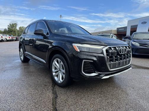 2025 Audi Q7 45 QUATTRO PREMIUM