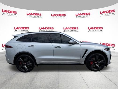 2023 Jaguar F-PACE SVR