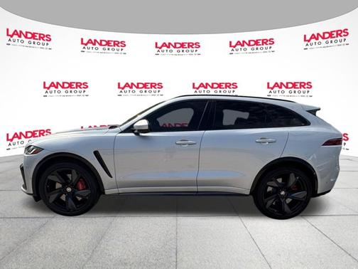 2023 Jaguar F-PACE SVR