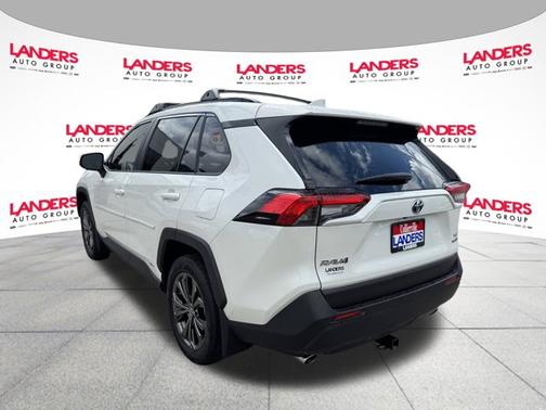 2022 Toyota RAV4 XLE PREMIUM