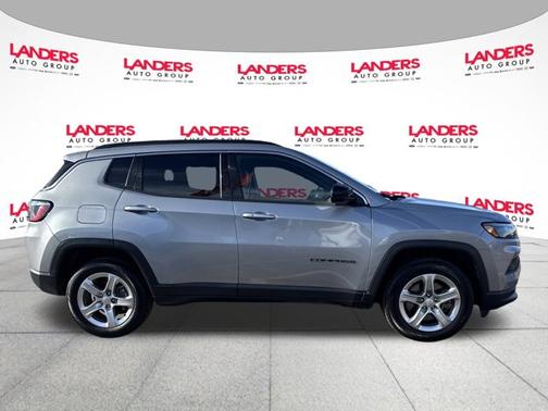 2024 Jeep Compass LATITUDE