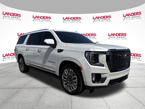 White Frost Tricoat 2023 GMC Yukon XL DENALI ULTIMATE