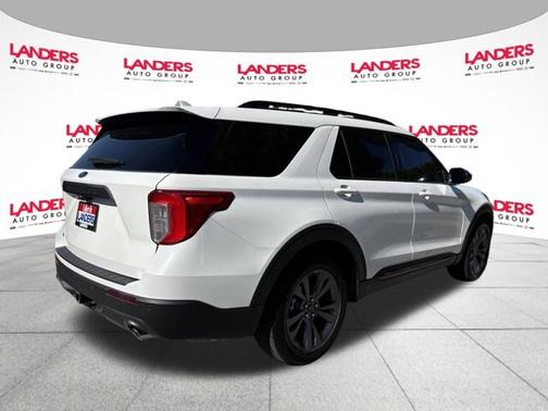 STAR WHITE MET TRI-COAT 2024 Ford Explorer XLT