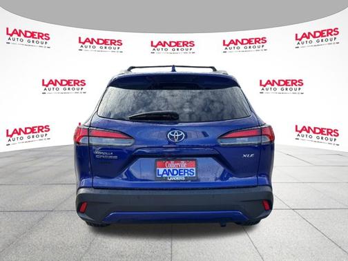 2022 Toyota Corolla Cross XLE