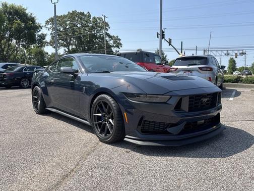 2024 Ford Mustang DARK HORSE