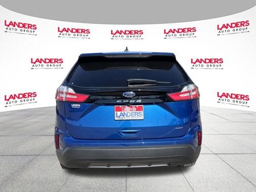 ATLAS BLUE 2024 Ford Edge SE