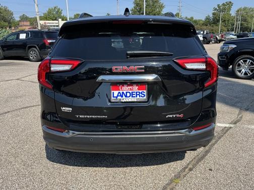 2024 GMC Terrain AT4