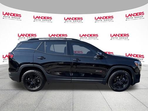 2024 GMC Terrain AT4