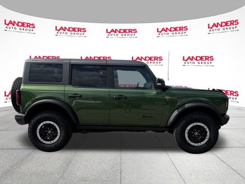 2023 Ford Bronco BASE