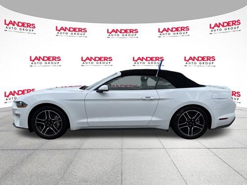 2022 Ford Mustang ECOBOOST