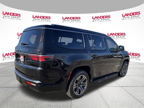 2023 Jeep Wagoneer BASE