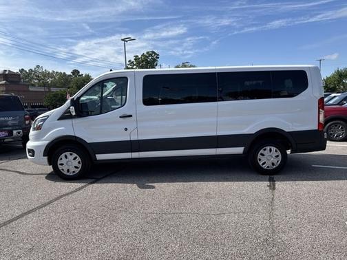 2023 Ford Transit-350