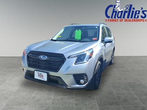 Ice Silver Metallic 2023 Subaru Forester Premium