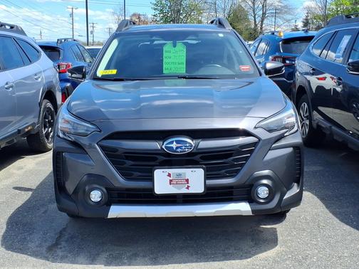 Magnetite Gray Metallic 2025 Subaru Outback Limited