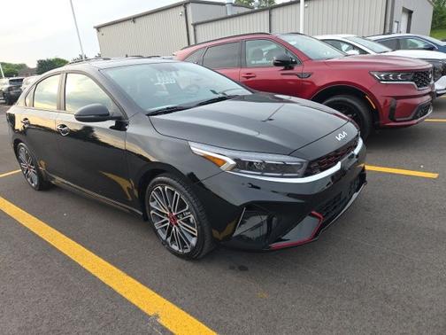 Aurora Black 2024 Kia Forte GT