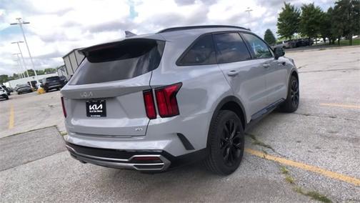 2023 Kia Sorento SX