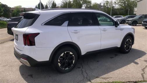 2024 Kia Sorento S