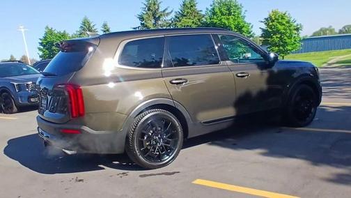 Moss 2021 Kia Telluride SX
